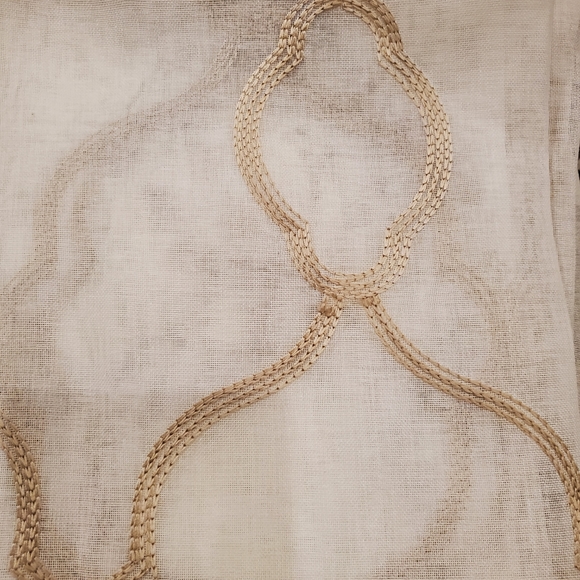 Sheer grommet panel pairs - Picture 1 of 3